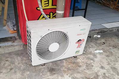 望都空调突然不制冷只吹自然风怎么办？